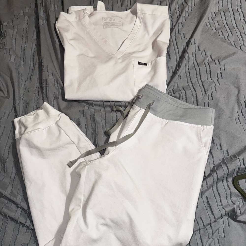 FIGS White Scrub Set with Gray Accents